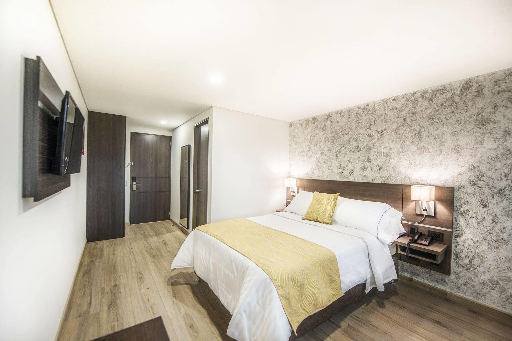Sm Grand Hotel Bogotá Eksteriør bilde